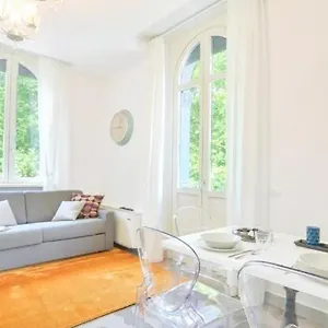 https://italian-residencies-villa-massari.italymilanhotels.net