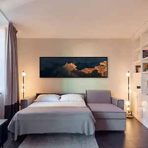 https://homie-apartment-duomo.italymilanhotels.net